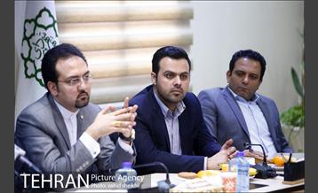 نشست صمیمی شهردار منطقه 5 با اصحاب رسانه 12