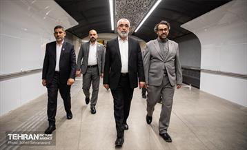 دیدار شهردار تهران با تولیت آستان علوی