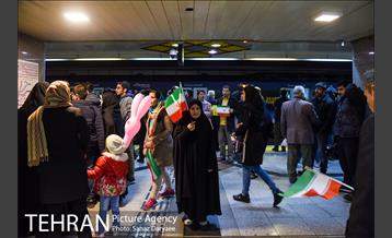 خدمات رسانی مترو تهران در روز ۲۲ بهمن 21