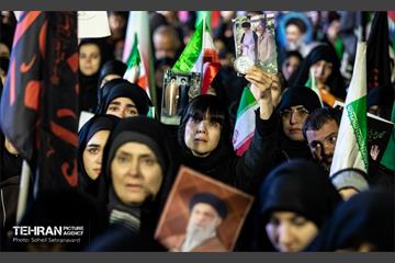 مراسم عزاداری شهادت رهبر انقلاب اسلامی در میدان شهدای هفتم تیر 15