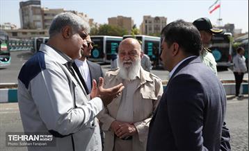 آیین بهره‌برداری از ۲۰۱ دستگاه اتوبوس برقی 39