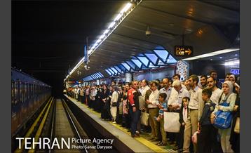 خدمات‌رسانی مترو تهران به نمازگزاران عیدسعیدفطر 26