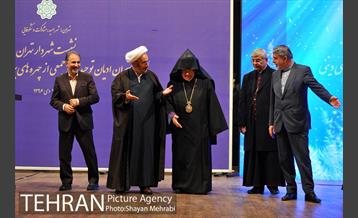 نشست شهردار تهران با رهبران ادیان توحیدی و جمعی از چهره های برجسته اقلیت دینی‎ 42