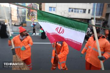 خدمات شهرداری تهران در پایان راهپیمایی ۲۲ بهمن - ۲ 4