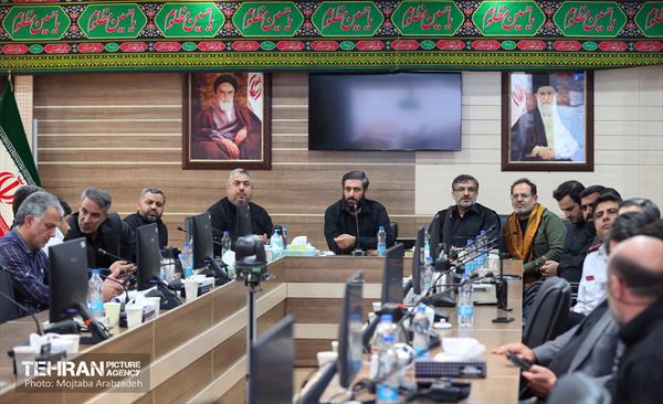حضور شهردار تهران در مرکز مانیتورینگ منطقه ۲۰