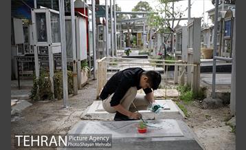 اولین پنجشنبه سال 1400 در بهشت زهرا(س) 34