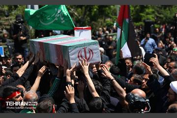 اجتماع صادقیون در میدان صادقیه تهران 13