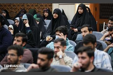 نشست صمیمانه شهردار تهران با مسئولین پایگاههای بسیج دانشجویی تهران 14