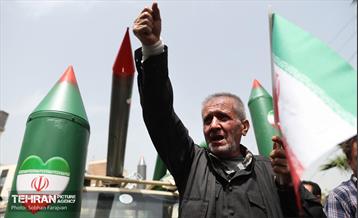 تجمع ضد اسرائیلی در میدان فلسطین 18