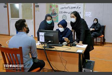فعالیت 4مرکز واکسیناسیون منطقه 5