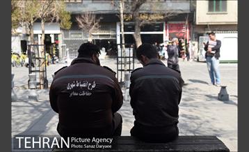 خیابان پانزده خرداد در روزه های پایانی سال‎ 18