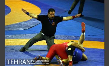 رقابت های عمومی کشتی آزاد بزرگسالان کشور