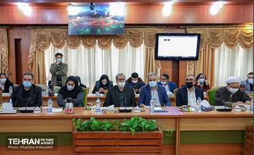 نشست هم اندیشی شهردار تهران با نخبگان منطقه 17