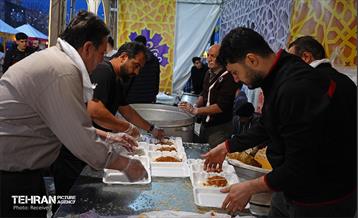 اجتماع بزرگ علوی در باغ‌راه حضرت زهرا(س) 3