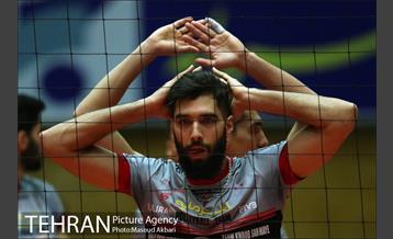 دیدار بانک سرمایه و پیکان در لیگ برتر والیبال 16