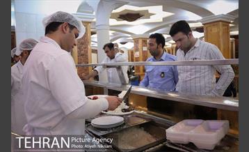 حال و هوایی از افطار تا سحر در حرم شاه عبدالعظیم حسنی 21