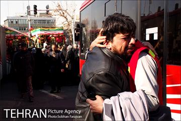 تشییع شهدای آتش نشان با حضور مردم - 3 16