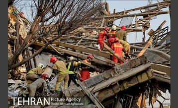 ساختمان پلاسکو فرو ریخت -4 22