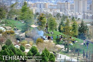 اوقات فراغت شهروندان در آبشار تهران 34