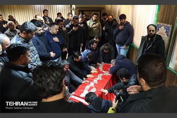 تشییع پیکر خبرنگار فقید مهدی علیرضایی 39