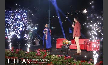 ویژه برنامه شب فیروزه ای در دریاچه شهدای خلیج فارس 23