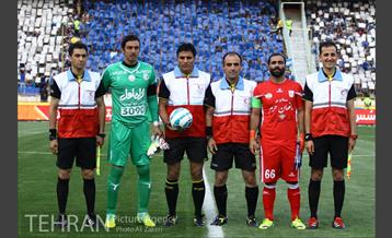 دیدار استقلال و تراکتورسازی در لیگ برتر فوتبال 14
