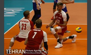 لیگ جهانی والیبال روسیه و لهستان 2