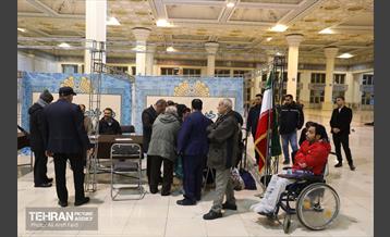 میز خدمت شهرداری تهران در نماز جمعه 27