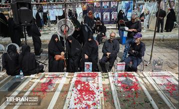 مزار شهدای مقاومت ملی در قطعه 42 بهشت زهرا (س) 32