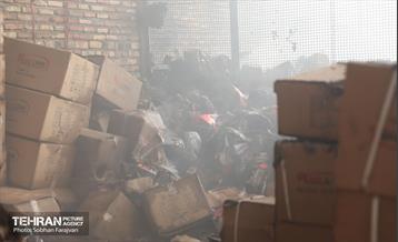 آتش‌سوزی انبار لوازم موتورسیکلت 14