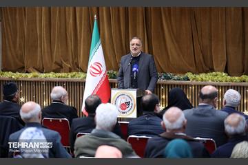 دیدار شهردار تهران با جمعی از شهروندان ارمنی تهران 23