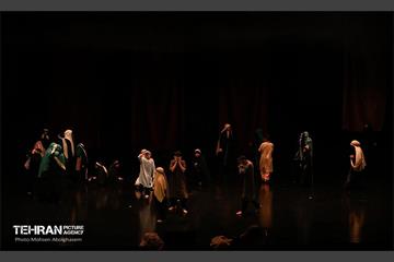 نمایش آئینی مذهبی «در انتظار...» 66