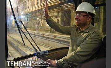 بازدید شهردار تهران از پایانه خط 6 مترو تهران -2 14