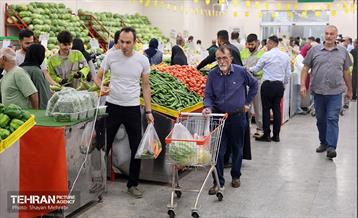 تور رسانه‌ای بازدید از بازارهای میوه و تره‌بار 8