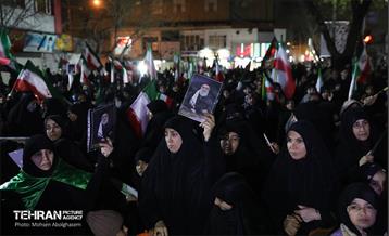 عزاداری هفتمین روز شهادت رهبر انقلاب در میدان بریانک 27