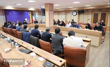 جلسه هم اندیشی رئیس مرکز ارتباطات با مدیران روابط عمومی شهرداری تهران 22