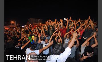 شادی خیابانی مردم بعد از پیروزی تیم ملی ایران 10