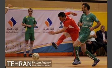 مسابقات فوتسال جام رمضان منتخب ناجا و منتخب 98 30