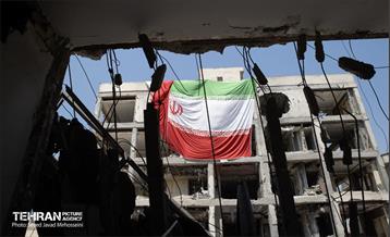 تور عکاسی آثار جنگ تحمیلی ۱۲ روزه شهر تهران 37