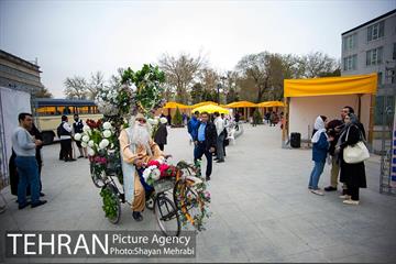 جشنواره نوروزگاه در میدان راه آهن 1