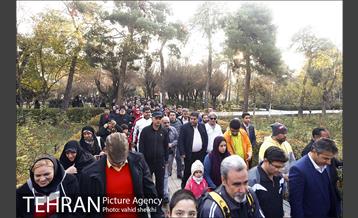 همایش پیاده روی خانوادگی بزرگ شهرداری تهران 11