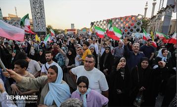 مهمانی ۱۰ کیلومتری عید غدیر در تهران - 1 8