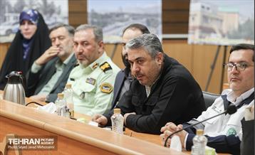 جلسه شورای معاونین و شهرداران مناطق 13