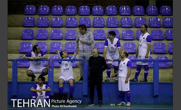 دیدار دوستانه فوتسال تیم عکاسان مطبوعاتی و کارآفرینان 17