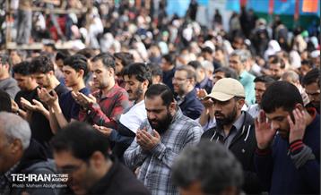 نماز عید سعید فطر در مصلای تهران 53