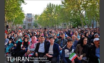 جشن روز جمهوری اسلامی در میدان مشق 4