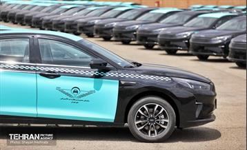 آیین ورود ۱۰۰۰ دستگاه تاکسی برقی به ناوگان حمل و نقل عمومی شهر تهران 28