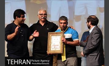 نمایش ویژه مستند آوانتاژ در فرهنگسرای ارسباران‎ 19