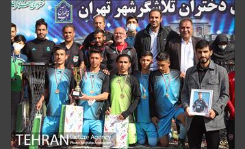 اختتامیه دومین لیگ فوتبال و لیگ داژبال(ویژه کودکان کار) 44