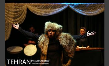 نمایش من تاجی ام 7